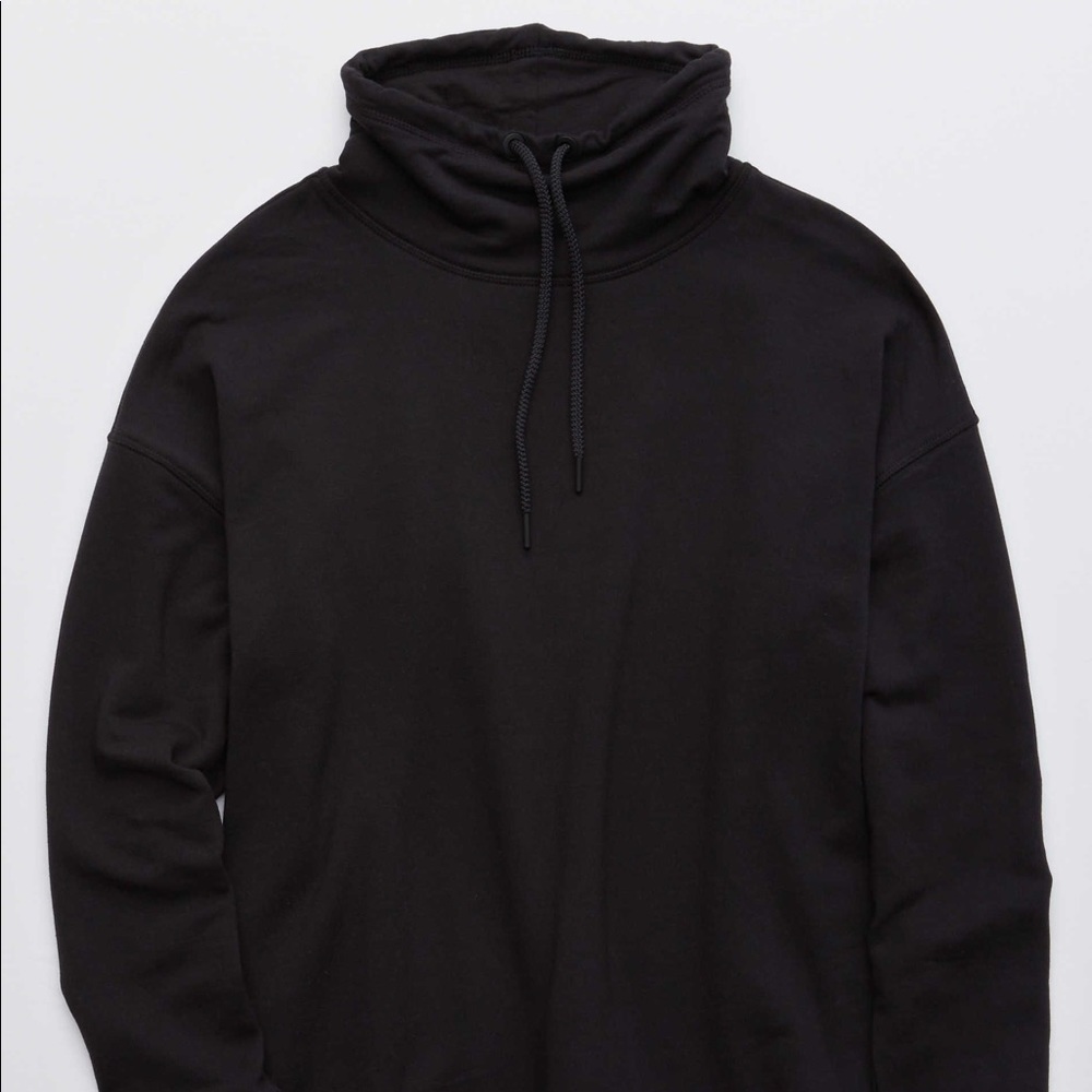 Aerie “offline” turtleneck fleece sweatshirt. Black. XXL.